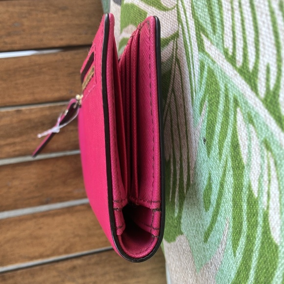 Authentic Kate Spade wallet - Picture 4 of 12